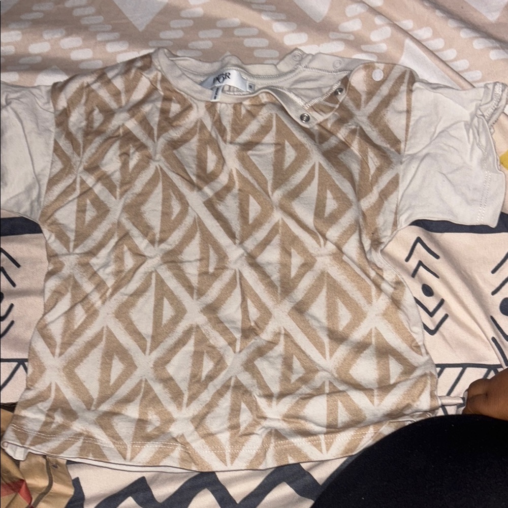 Geometric Pattern Kids Shirt - Tan